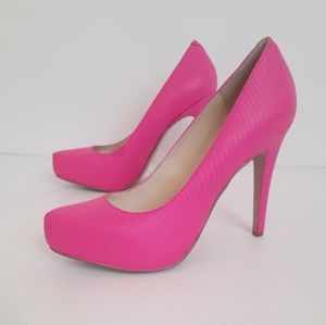JESSICA SIMPSON PARISAH ULTRA BRIGHT PINK PUMPS